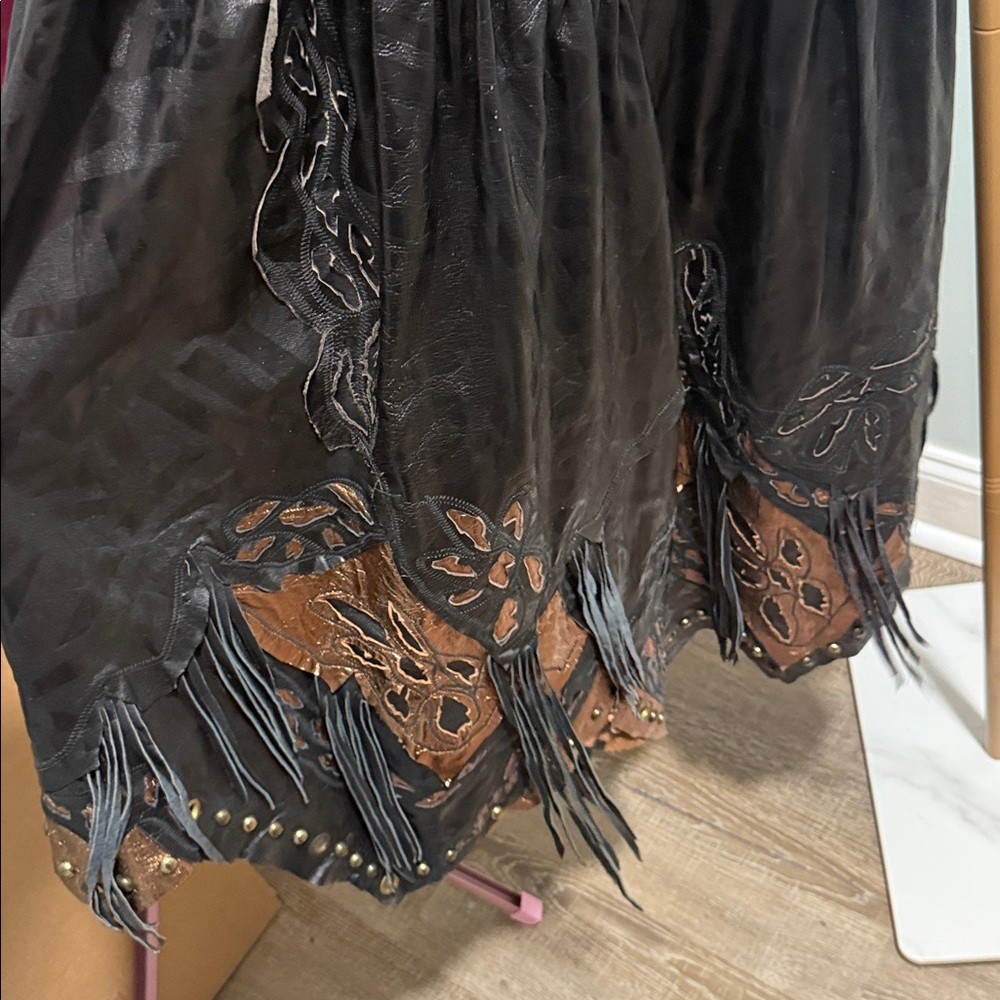 90s vintage Boho Studded Fringe Dress — Black & Bronze Cutout Detail leather - Picture 3 of 7